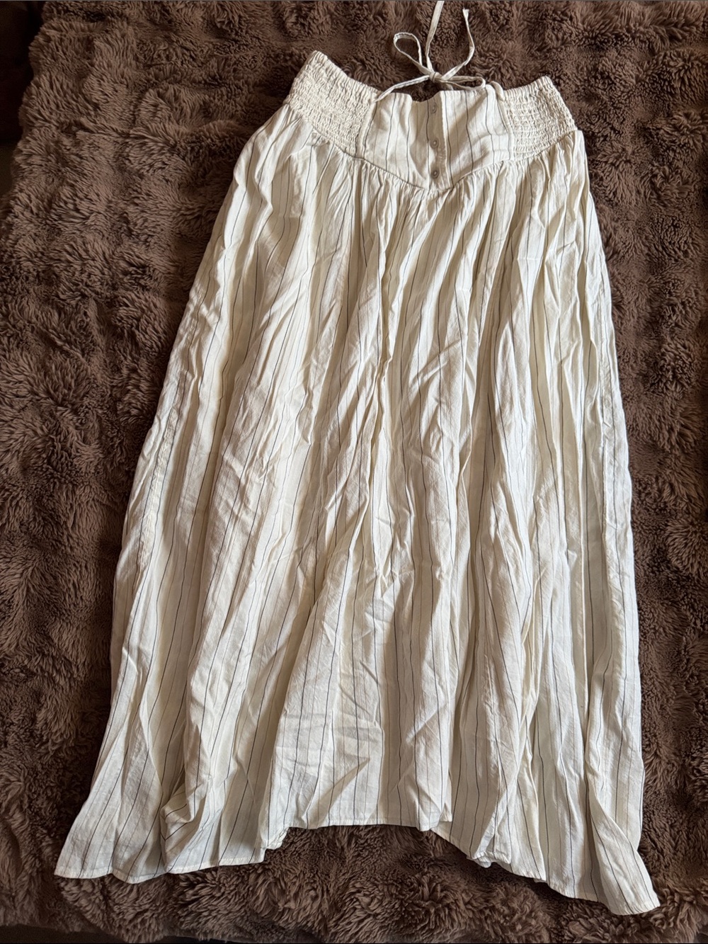 aerie Cream Maxi Skirt with Subtle Pinstripe Detail - Picture 2 of 5